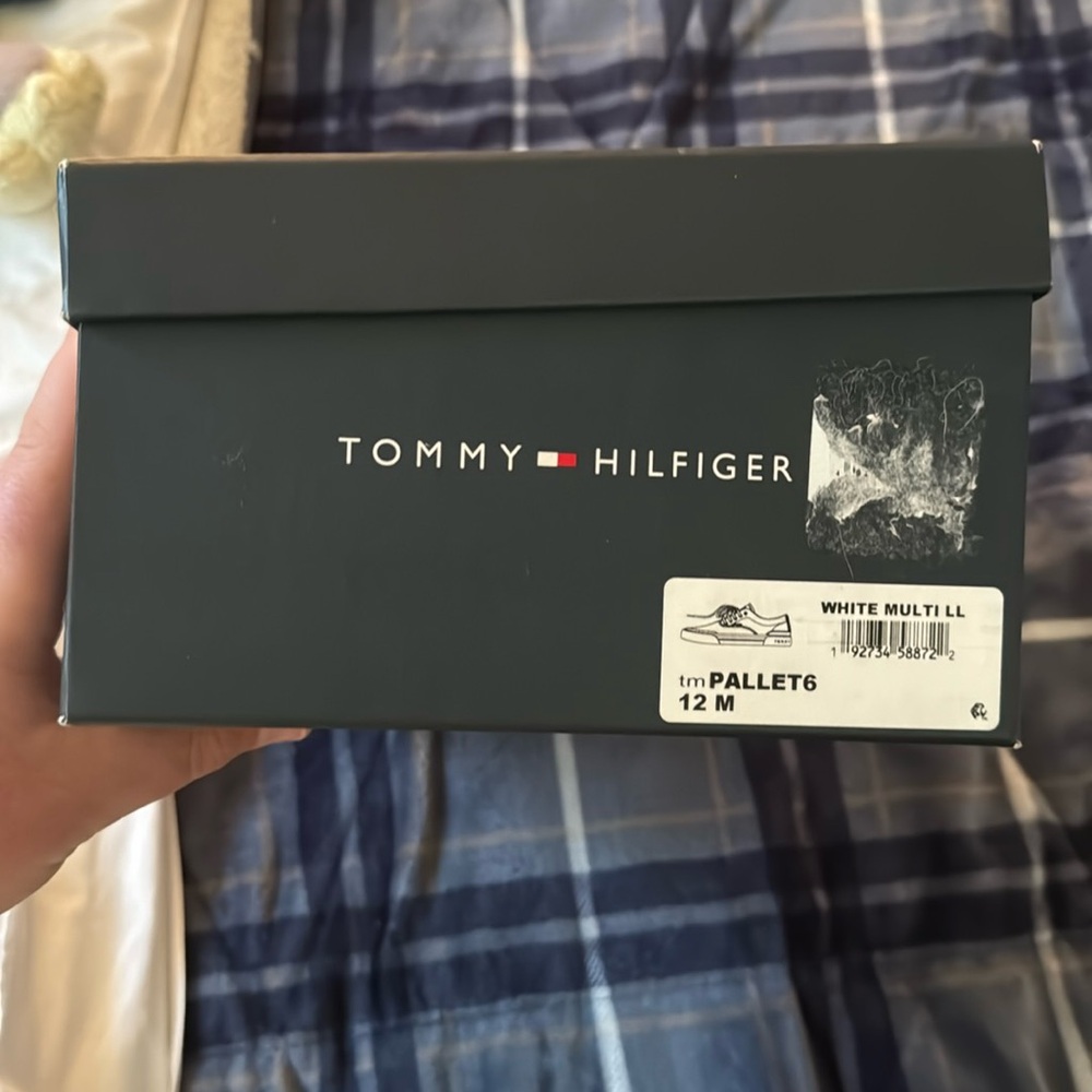 Men’s Tommy Hilfiger shoes size 12